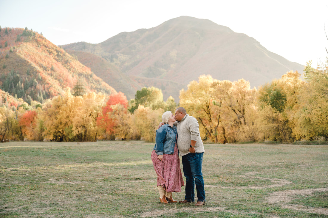 Fall family portraits at Jolley's Ranch in Springville, Utah