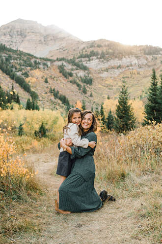 American Fork Canyon fall family photos at sunset