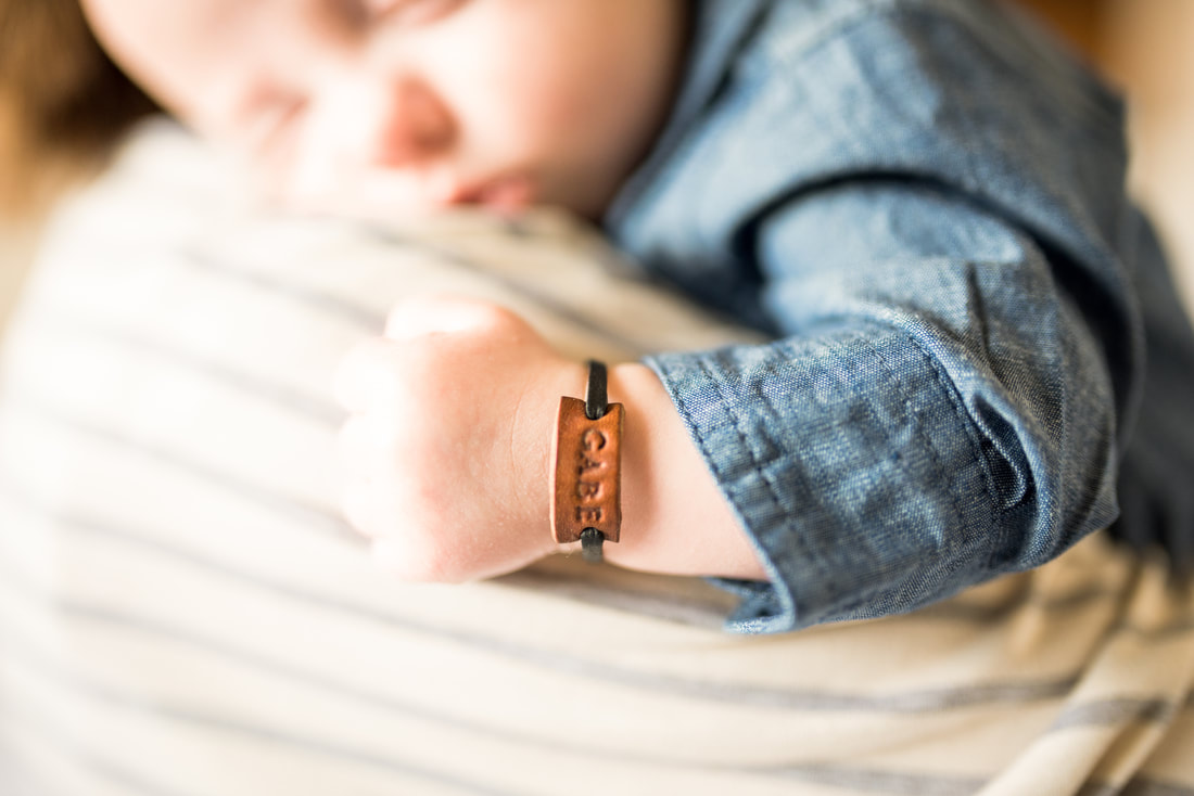 Baby leather bracelet macro