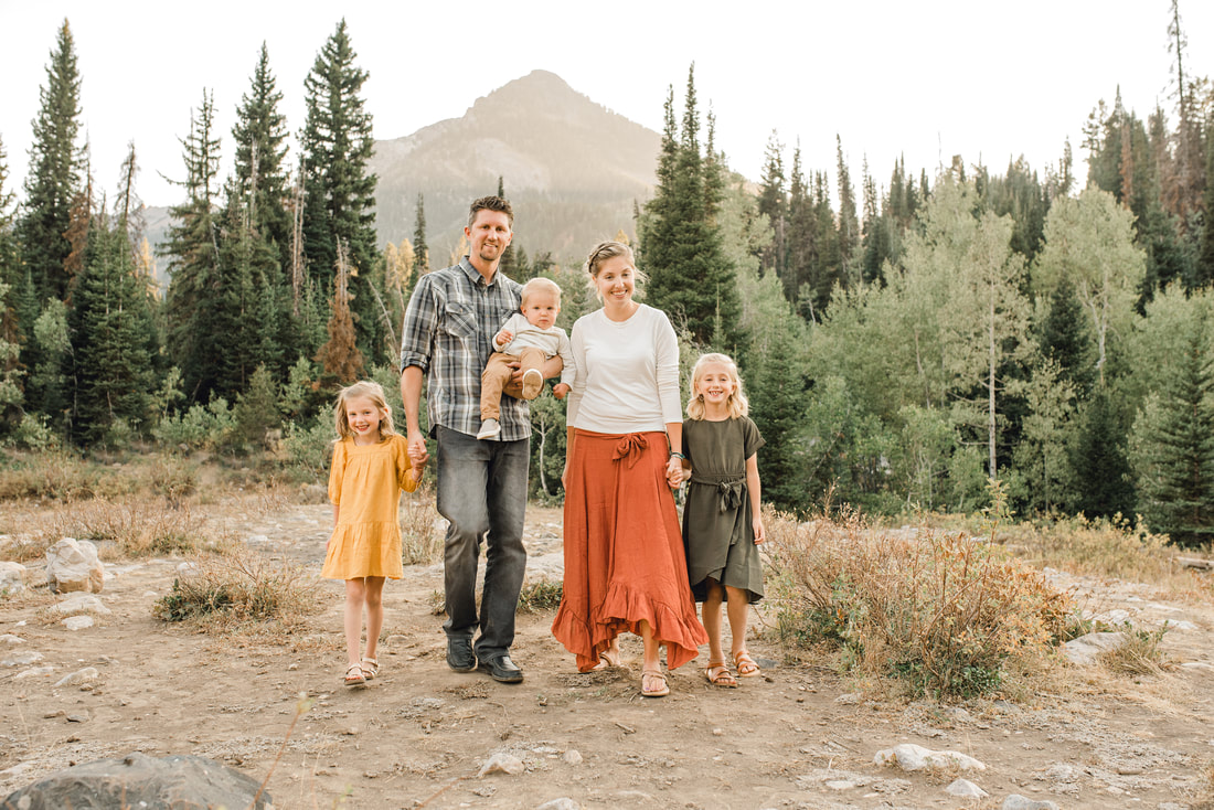 Fall family photos at Jordan Pines in Big Cottonwood Canyon, Utah