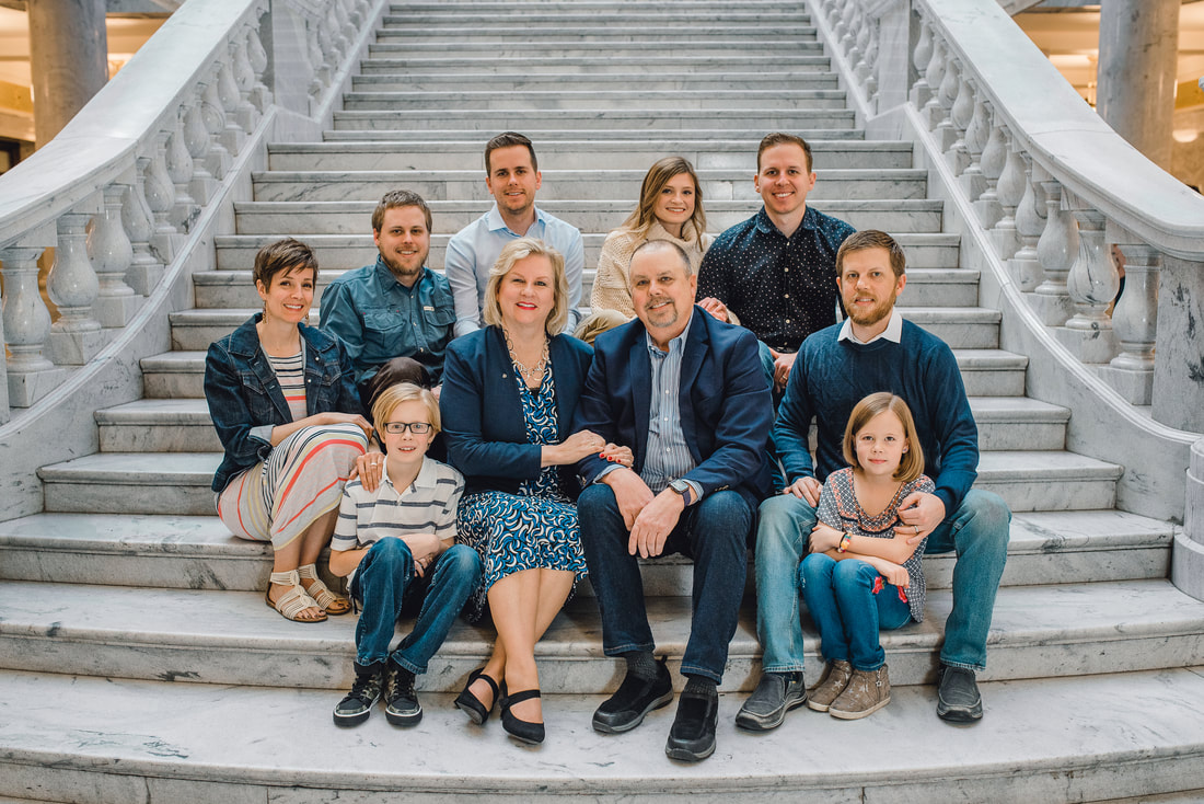 Extended formal family photos at the Utah State Capitol